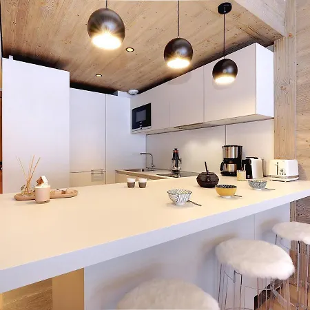 Apartment Luxueux Neuf A 1550, Skis Aux Pieds, 4*, Parking, Terrasse, 7 Pers. - Fr-1-575-8 *